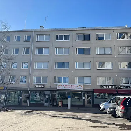Stylish One-bedroom In The Heart Of Lägenhet