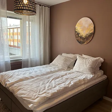 Stylish One-bedroom In The Heart Of Apartamento *